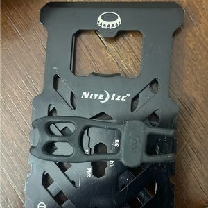 Nite Ize Black Multi-Tool Card wallet/money clip